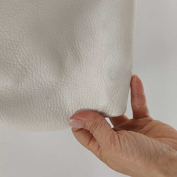 Fossil White Ivory Leather Hobo Bag Zip Beige Pocket Front Zip Top Shoulder Bag - Picture 10 of 13